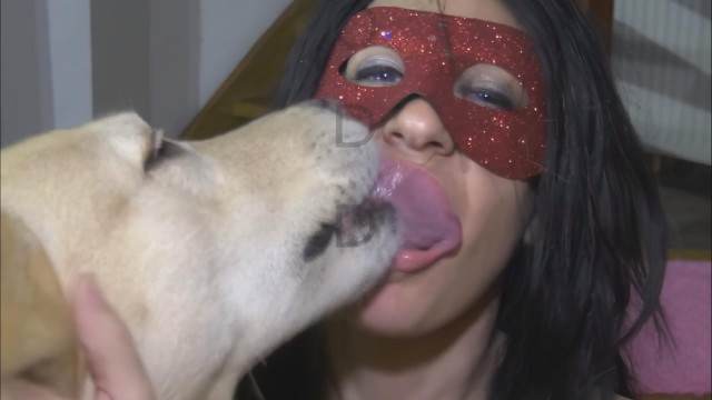 Filmes para Download dogbond fodas com animais Mulher Negra chupando pica de cavalo sexo com cavalos e uma MILF ZOO pornô com animais. vídeos gratuitos de bestialidade filmes zoofiliade  brasileirinhas