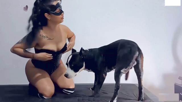 peluda  sexo com animais dogbond Filmes para Download Filme pornô com um enorme pau de cavalo vídeos pornôs de animais grátis Cachorro comendo e gozando no cu da casada bunduda mulher de quatro pro cachorro