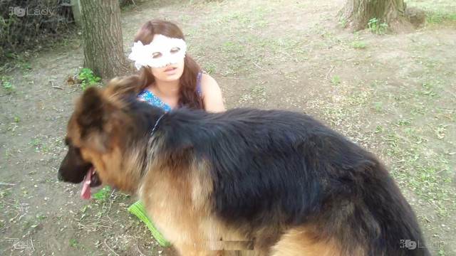 cachorro gozando dogbond peluda  sexo com animais Mulher Transando Com Cachorro porco comendo a buceta Pornô de cavalo gozando dentro de mulher cachorro comendo buceta