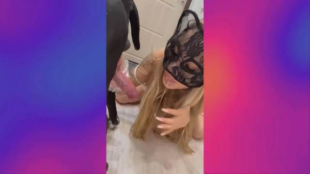 peluda  sexo com animais DVDs cabeluda Cachorro fodendo com uma loira muito gostosa Mulher batendo punheta pro cachorro Bestiality woman having sex with animals Vídeo de sexo bestial grátis