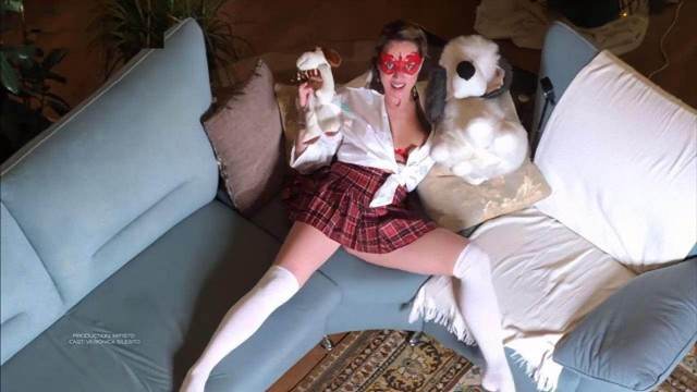 cabeluda dogbond xoxota Filme pornô com um enorme pau de cavalo Mulher batendo punheta pro cachorro sexo bizarro Filme pornô de zoofilia com uma mulher indiana
