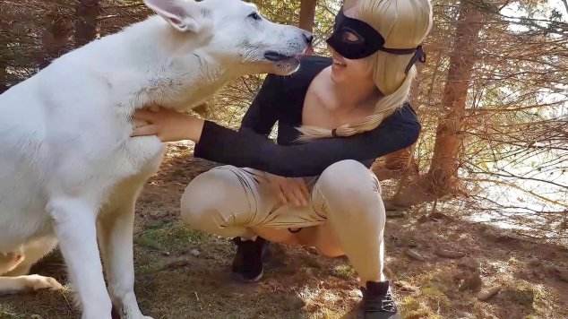 xoxota pinto de cavalo peluda  sexo com animais Mulher latina fazendo sexo com cavalo Mia, Triana, Zaina, Valeria, Shantal, Lady Zoe, Andy, Xiomara Zoofilia Cachorro arrombando buceta da dona porco comendo buceta