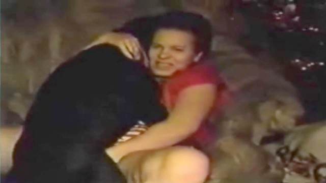 sexo bizarro peluda  sexo com animais dogbond Porno Bizarro - Sexo Gratis Nova tomando uma rolada de porco na vagina Assista pornografia de bestialidade gratuita Raven, DogWoman, Alison, Yasmin, Gisele, Vixen, Cupcake, Lise, Sonia Zoofilia